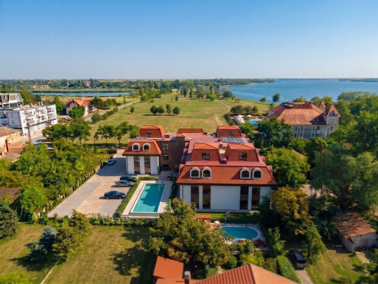 Palić Larin Residences